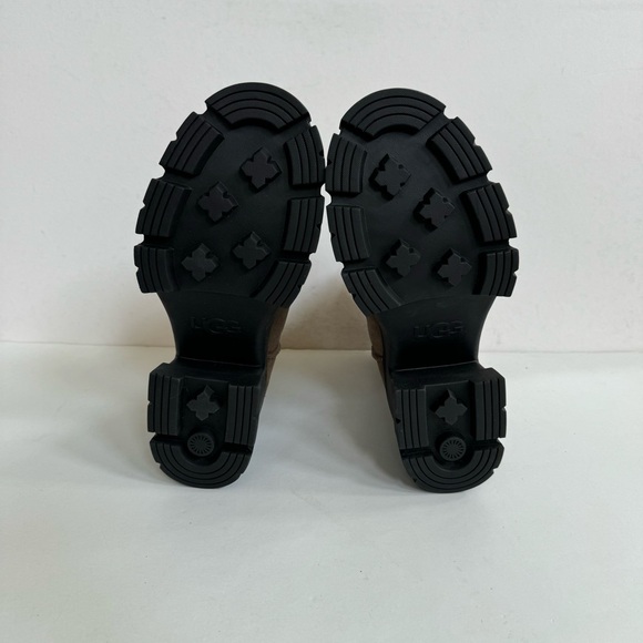 UGG BROOKLYN CHELSEA HICKORY WATERPROOF PLATFORM BOOTS - Picture 5 of 6